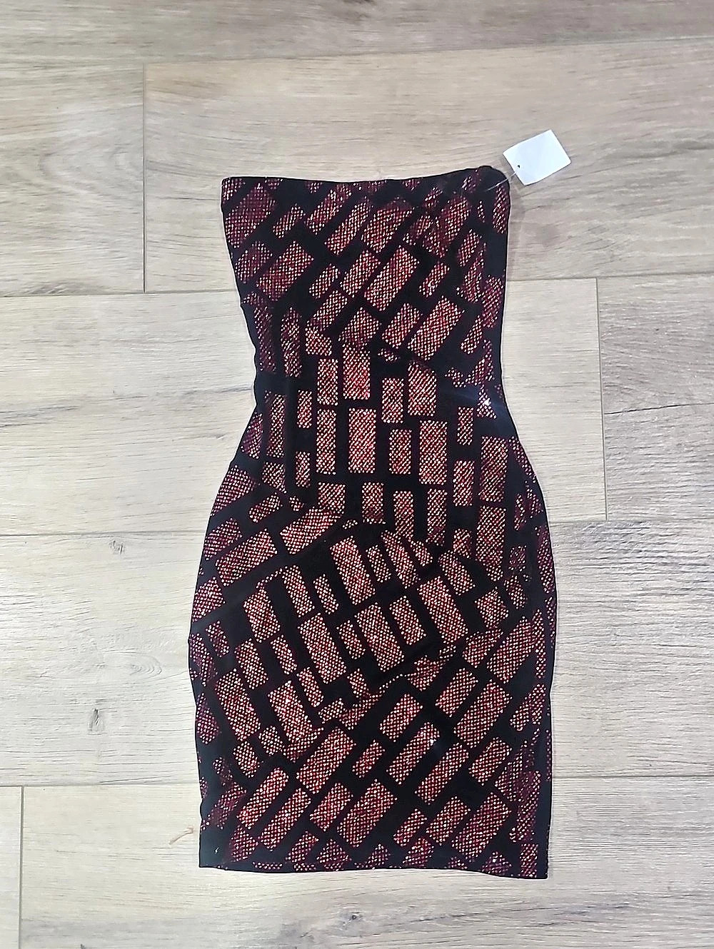 Charlotte Russe Geometric Mini Dress in Black & Red